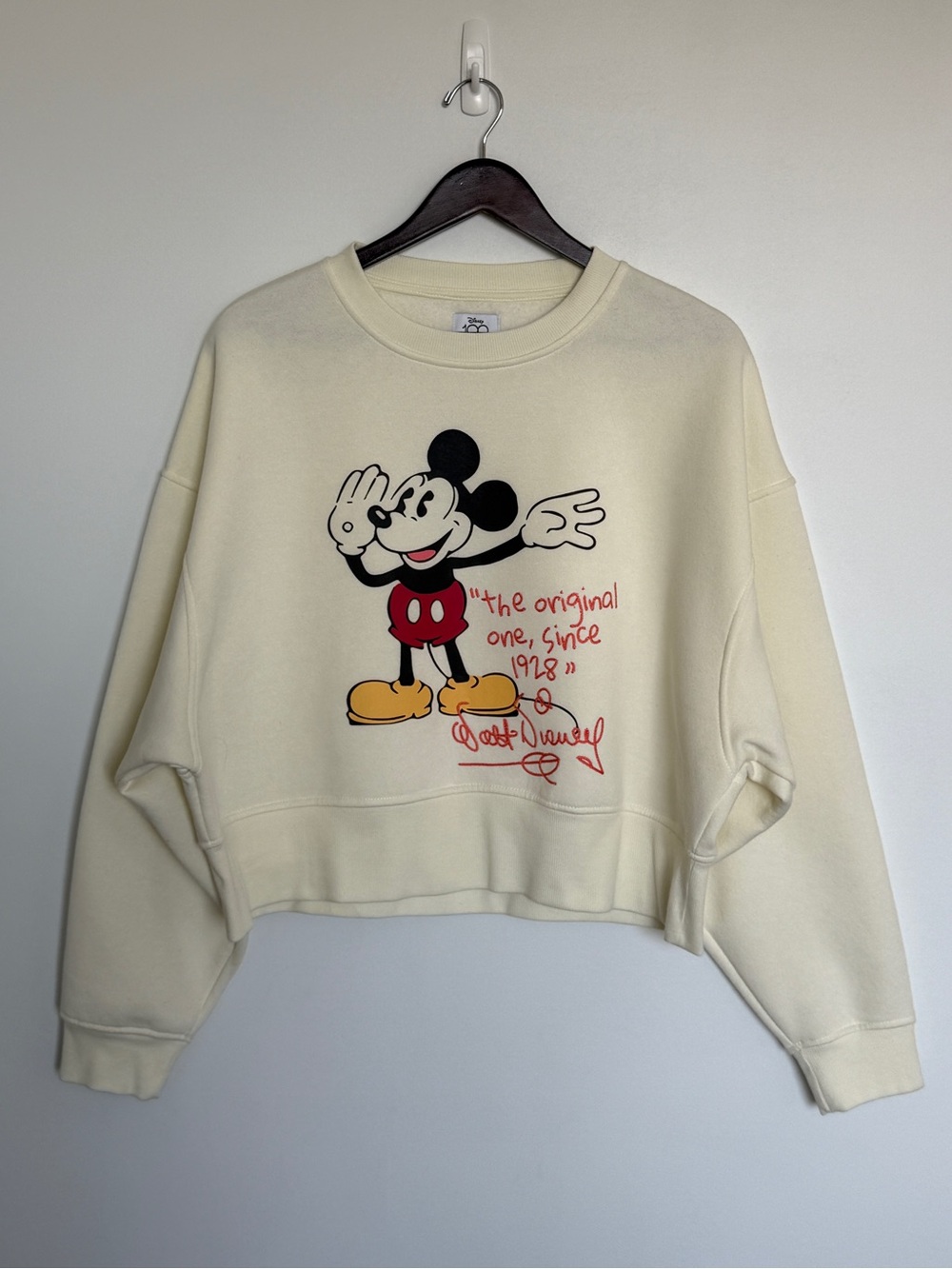 Primark Women’s Cream Mickey Mouse Cropped Sweatshirt